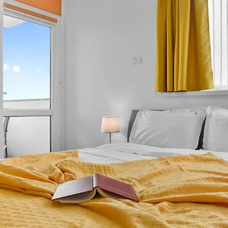 Modern In New Building With Panoramic View Brasov